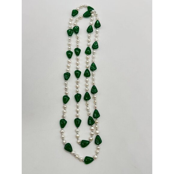 Vintage Green Glass and Fresh Water Pearls Necklace - Picture 4 of 6